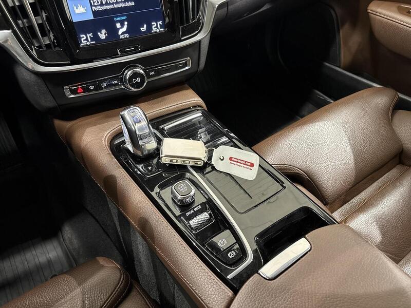 Volvo V90 vaihtoauto