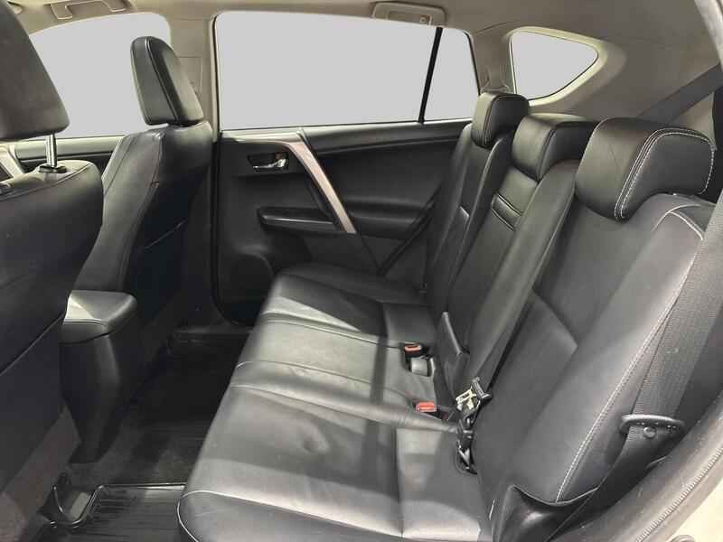 Toyota RAV4 vaihtoauto