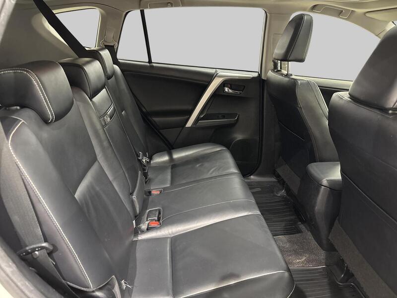 Toyota RAV4 vaihtoauto