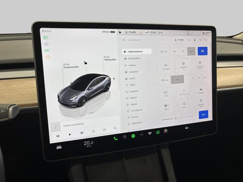 Tesla Model 3 vaihtoauto