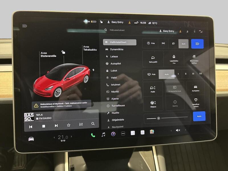 Tesla Model 3 vaihtoauto