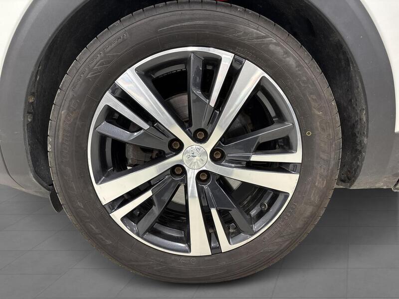 Peugeot 5008 vaihtoauto