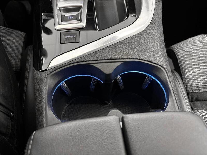 Peugeot 5008 vaihtoauto