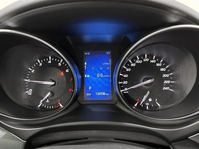 Toyota Avensis vaihtoauto