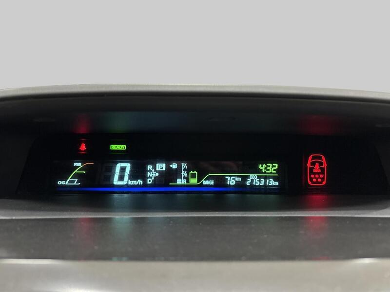 Toyota Prius+ vaihtoauto