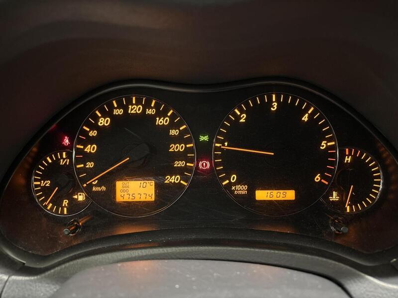 Toyota Avensis vaihtoauto