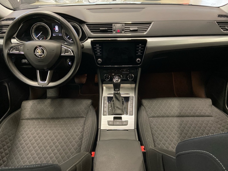 Skoda Superb vaihtoauto