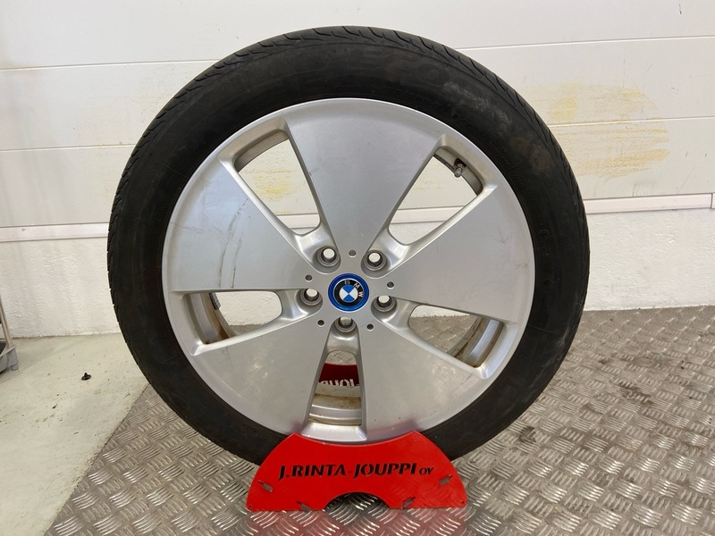 BMW i3 vaihtoauto