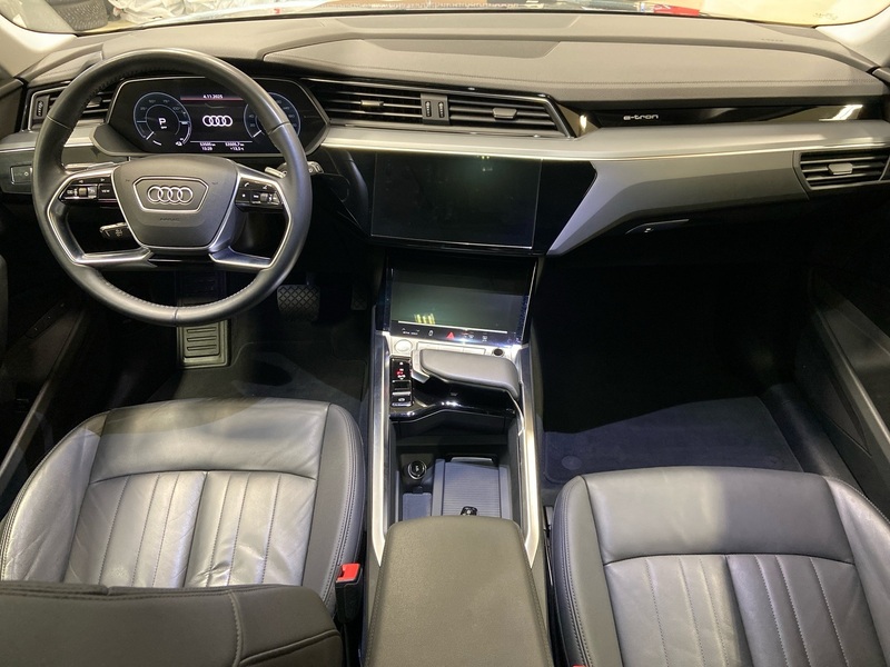 Audi e-tron vaihtoauto