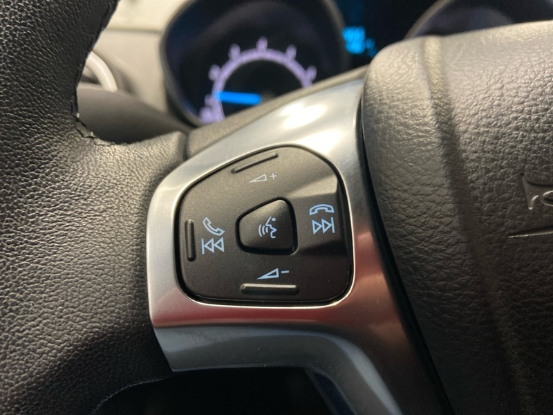 Ford Fiesta vaihtoauto