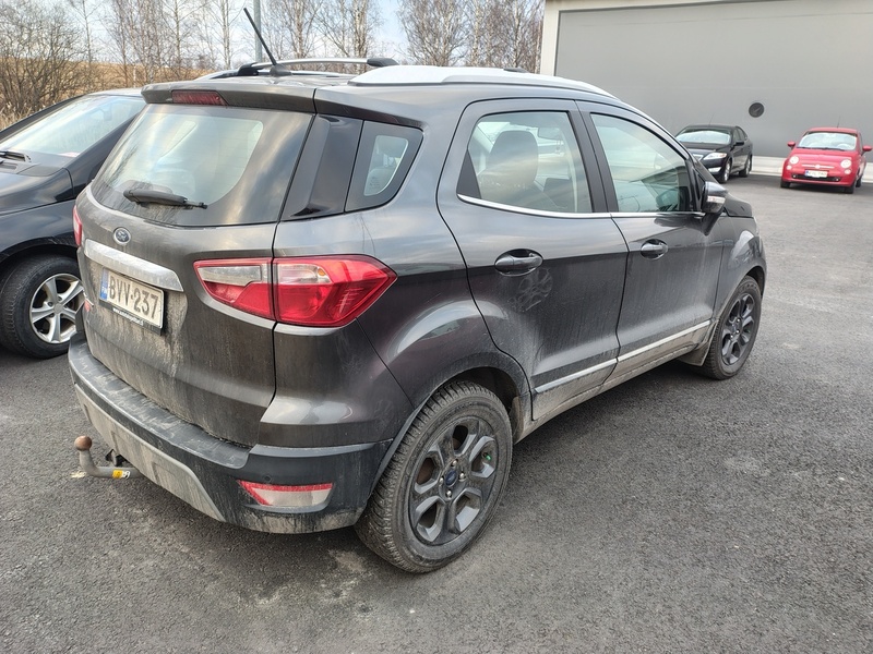 Ford Ecosport vaihtoauto