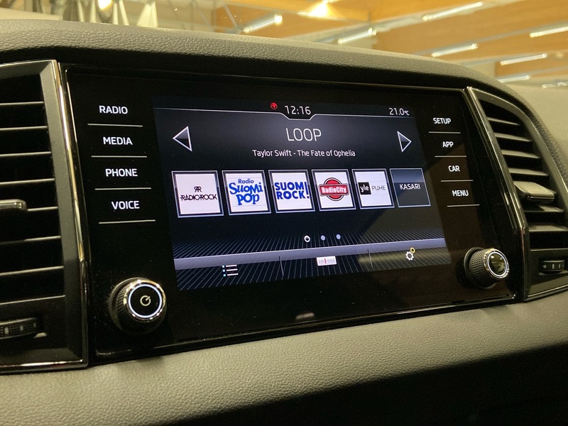 Skoda Karoq vaihtoauto