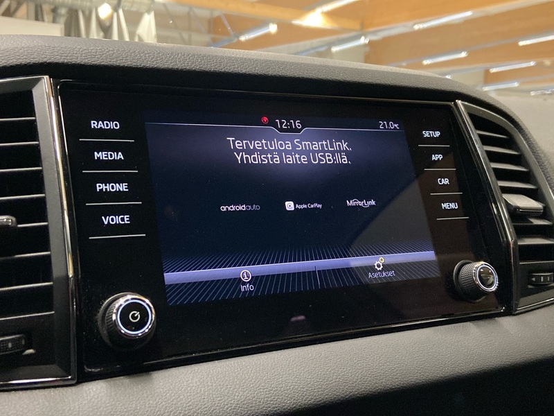 Skoda Karoq vaihtoauto