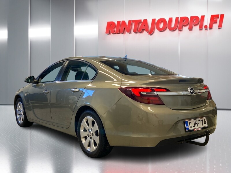 Opel Insignia vaihtoauto