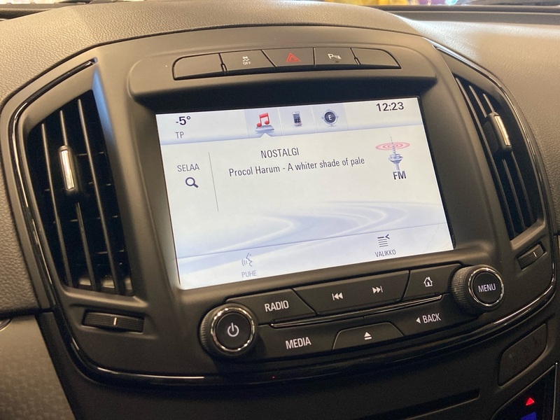 Opel Insignia vaihtoauto