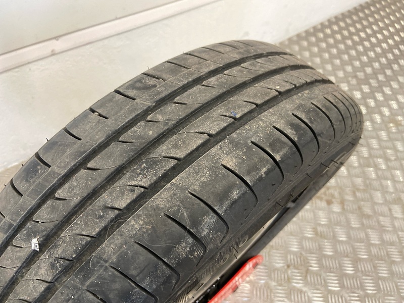 Volkswagen up! vaihtoauto