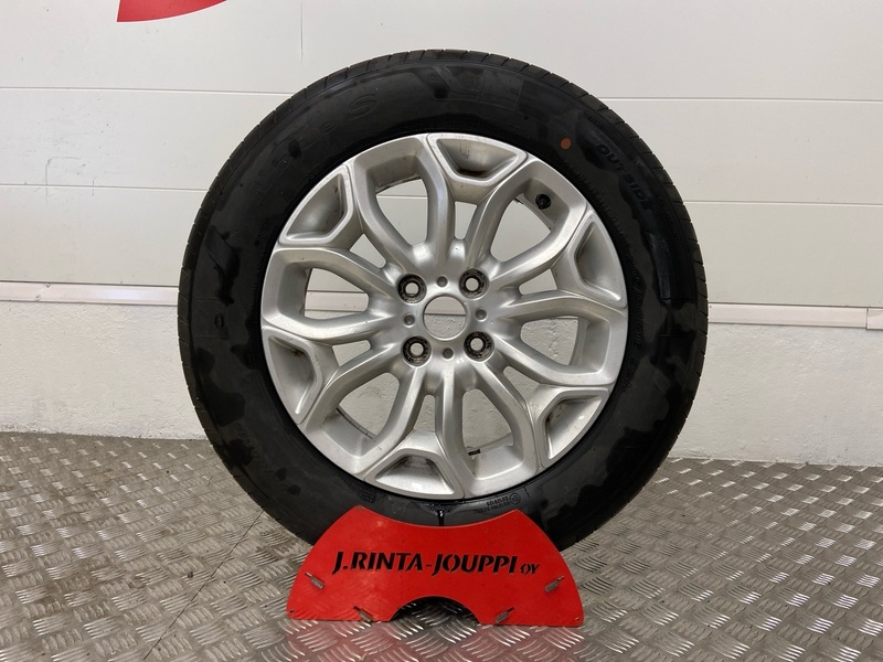 Ford Ecosport vaihtoauto