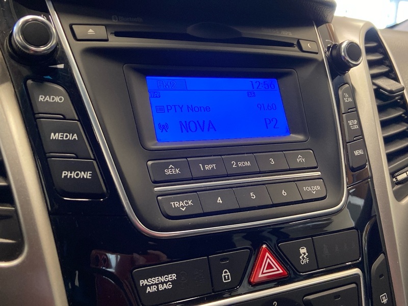 Hyundai i30 5d vaihtoauto