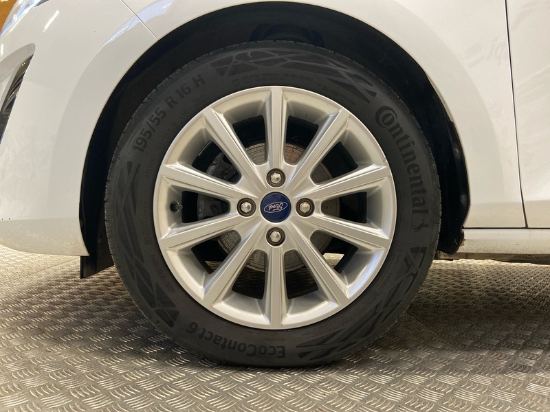 Ford Fiesta vaihtoauto