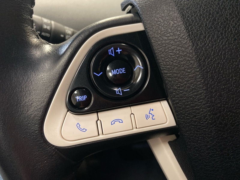 Toyota Prius Plug-in vaihtoauto