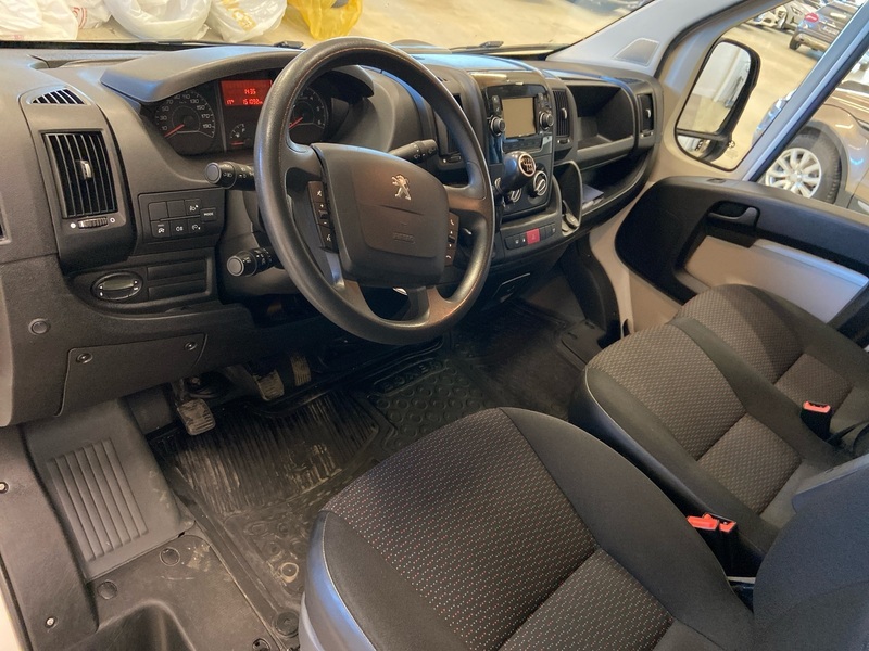 Peugeot Boxer vaihtoauto