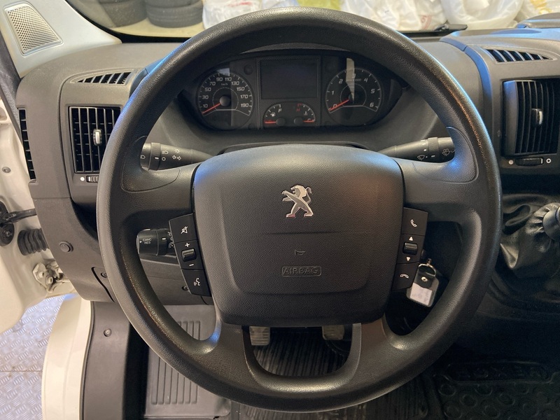 Peugeot Boxer vaihtoauto