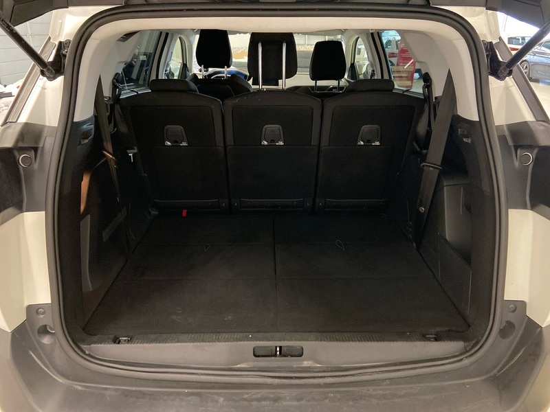 Peugeot 5008 vaihtoauto