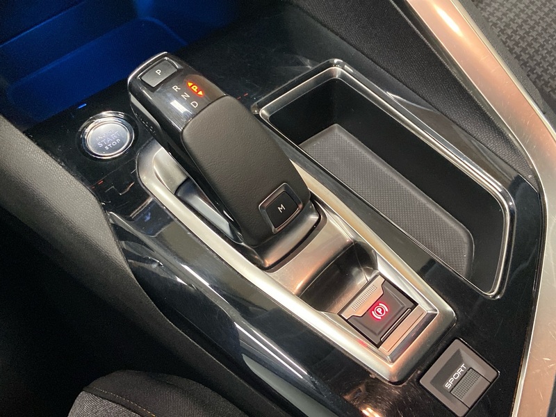 Peugeot 5008 vaihtoauto