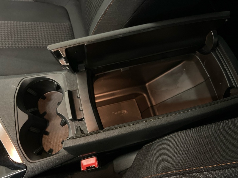 Peugeot 5008 vaihtoauto