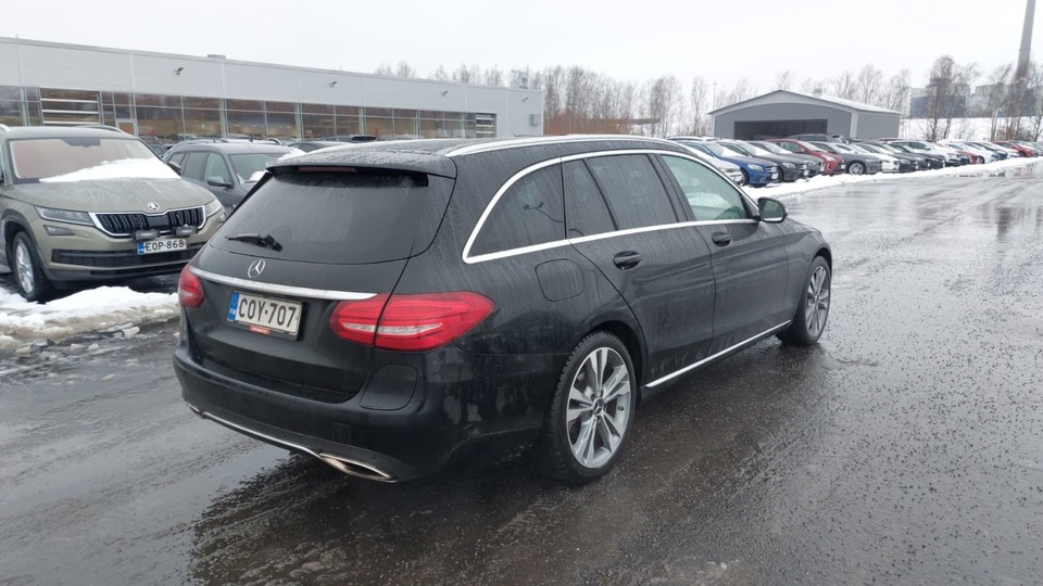 Mercedes-Benz C vaihtoauto