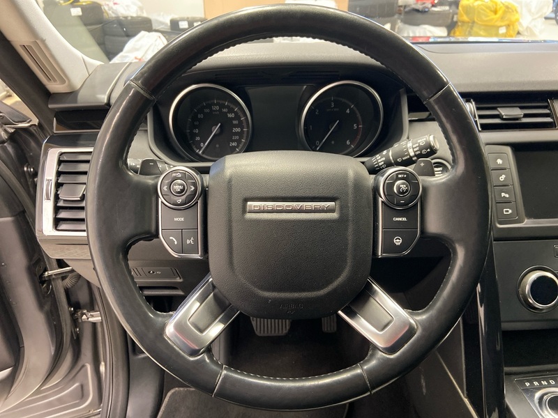 Land Rover Discovery vaihtoauto