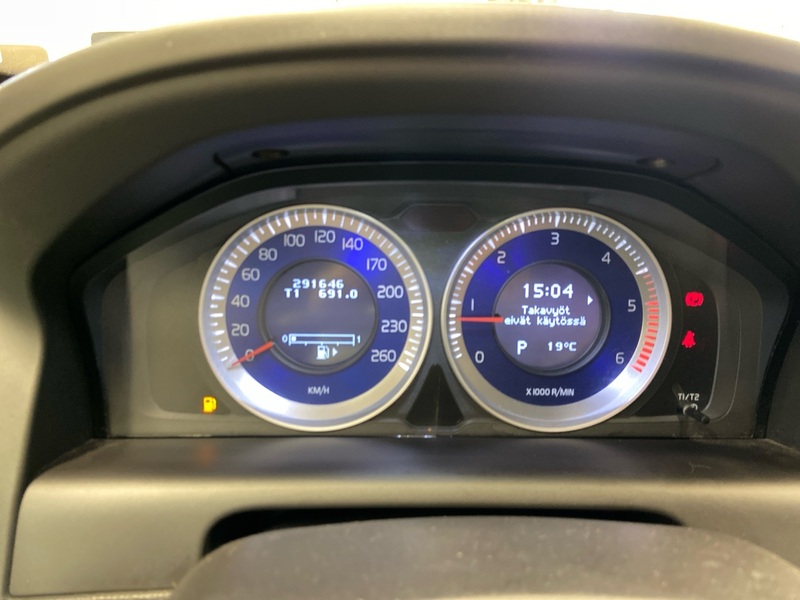 Volvo XC60 vaihtoauto