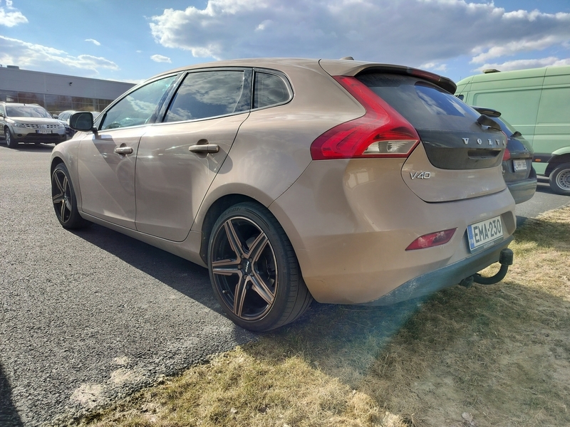 Volvo V40 vaihtoauto