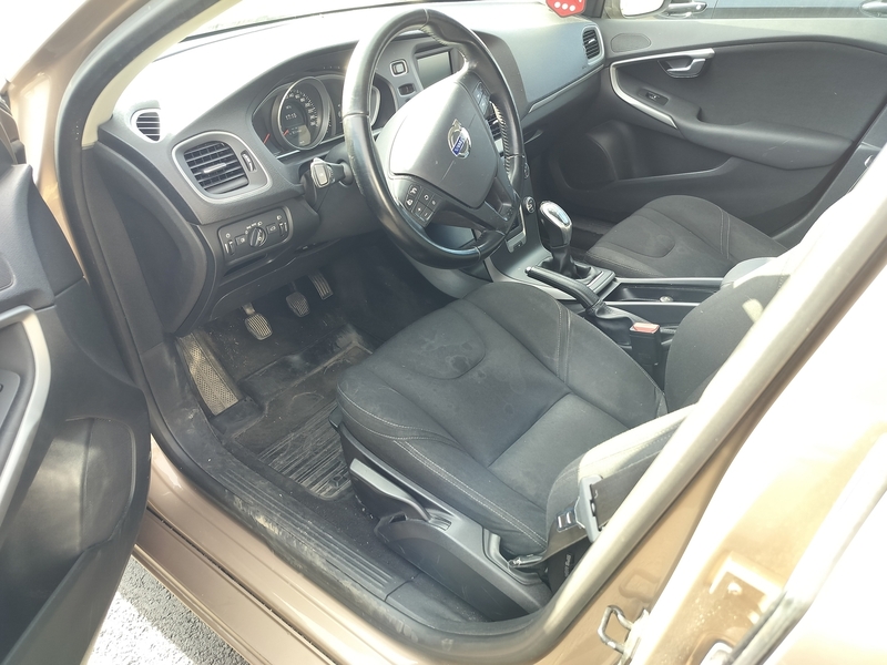 Volvo V40 vaihtoauto