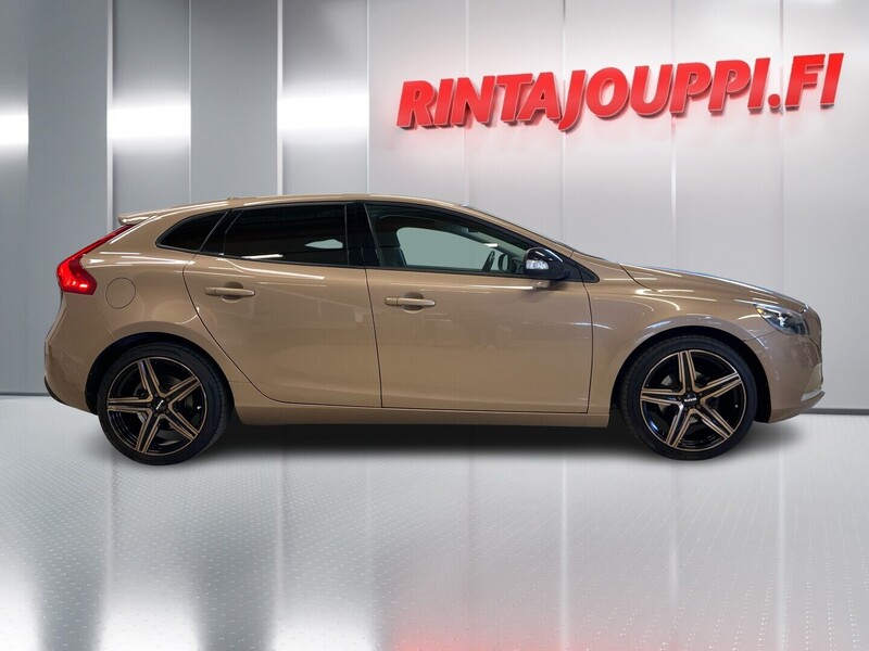 Volvo V40 vaihtoauto