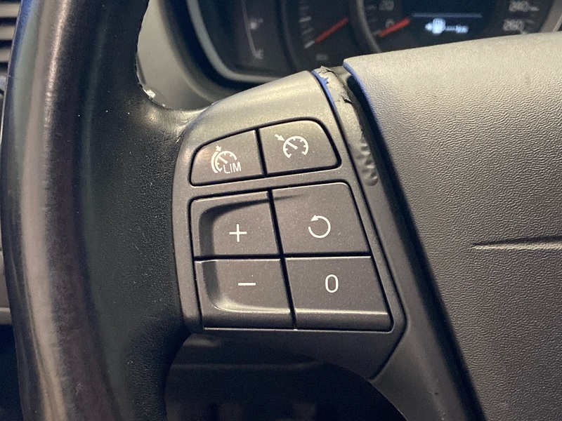 Volvo V40 vaihtoauto