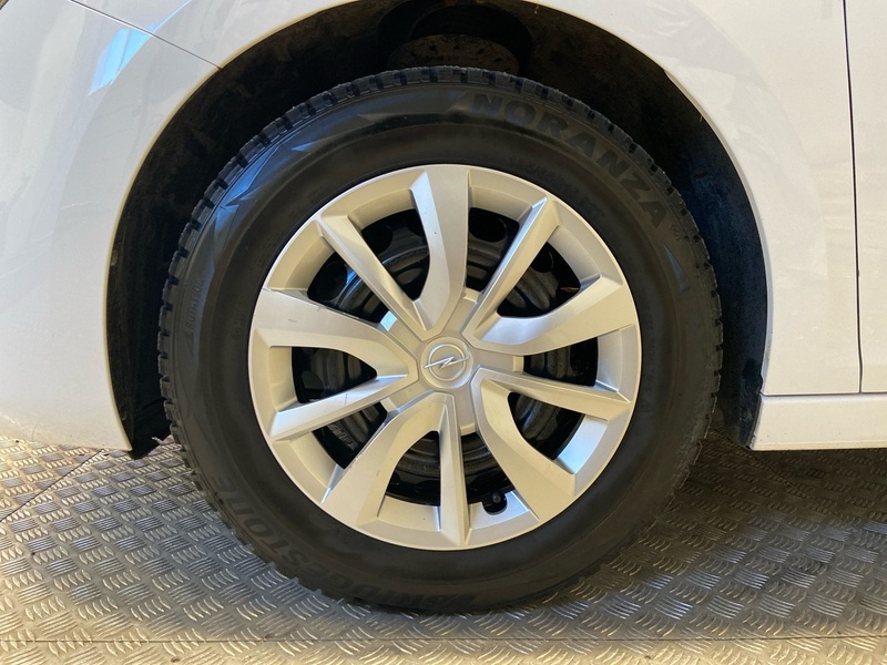 Opel Corsa vaihtoauto