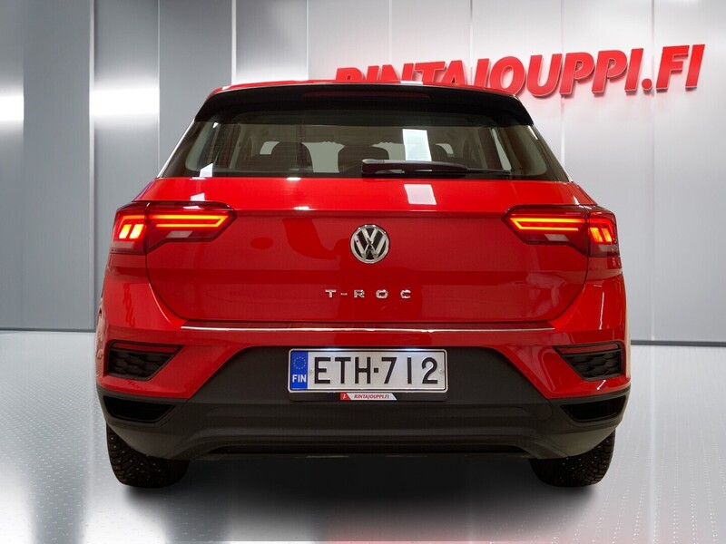 Volkswagen T-Roc vaihtoauto
