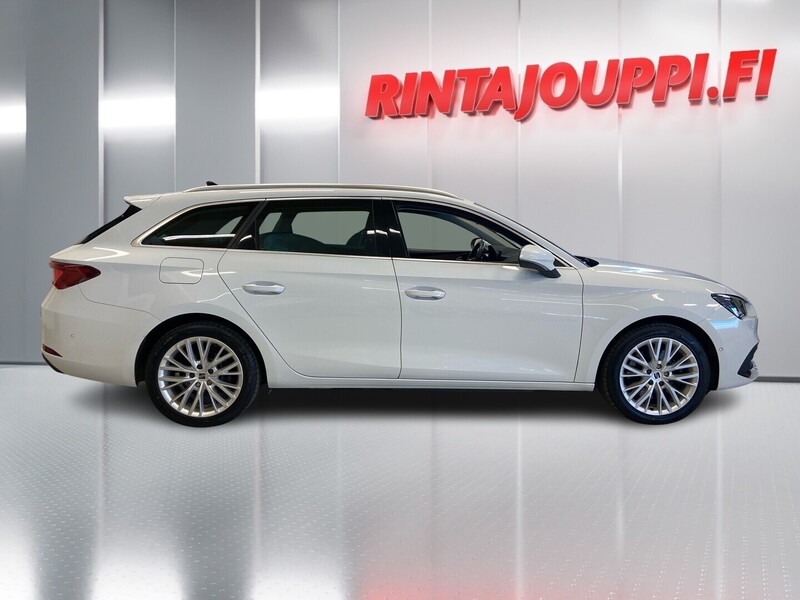 SEAT Leon Sportstourer vaihtoauto