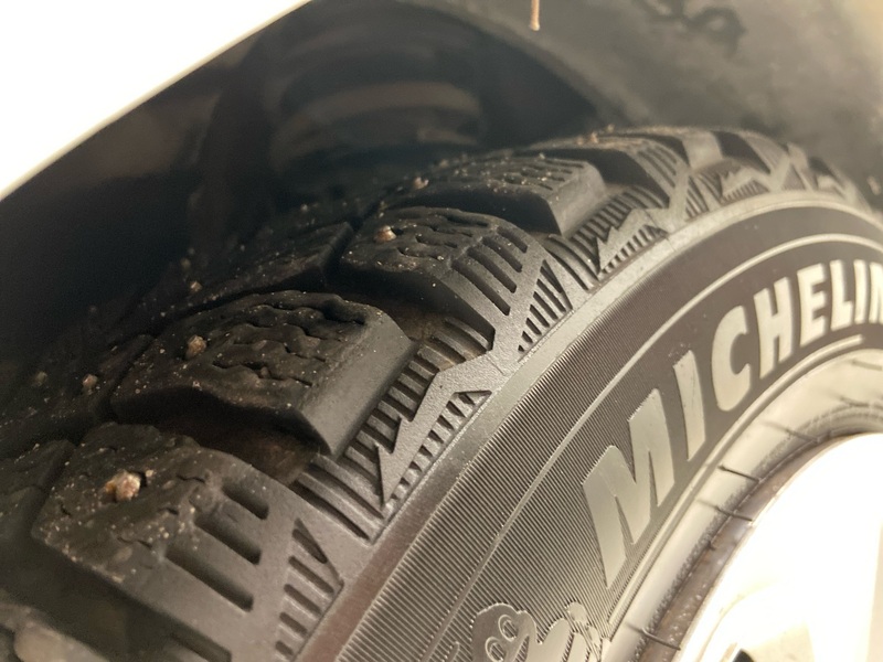 Ford Transit Courier vaihtoauto