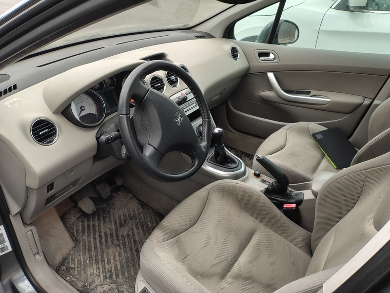 Peugeot 308 vaihtoauto