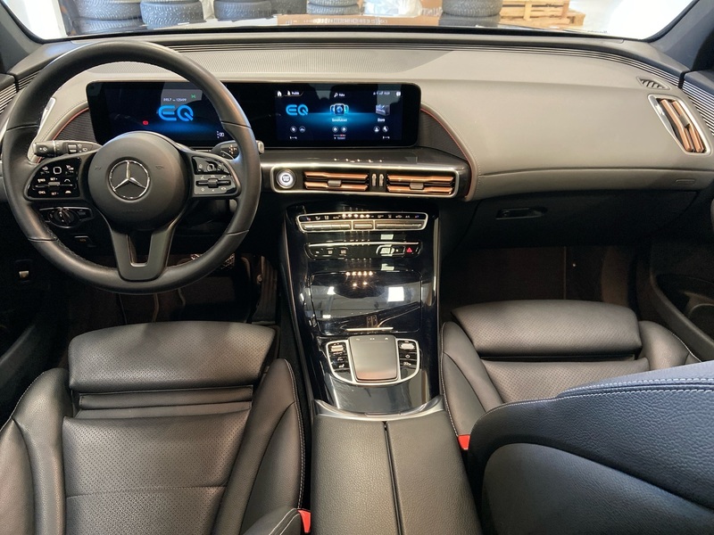 Mercedes-Benz EQC vaihtoauto