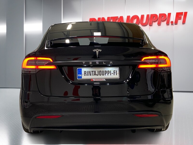Tesla Model X vaihtoauto