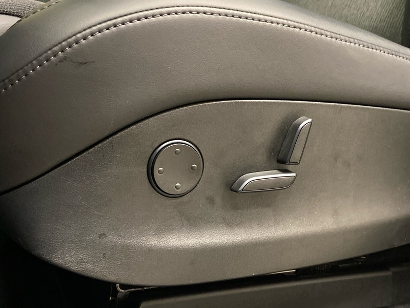 Tesla Model X vaihtoauto