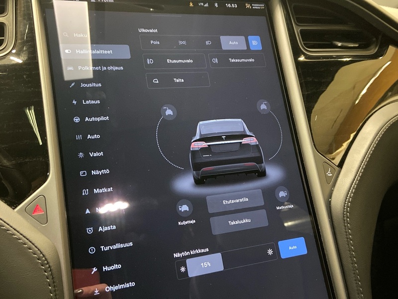 Tesla Model X vaihtoauto