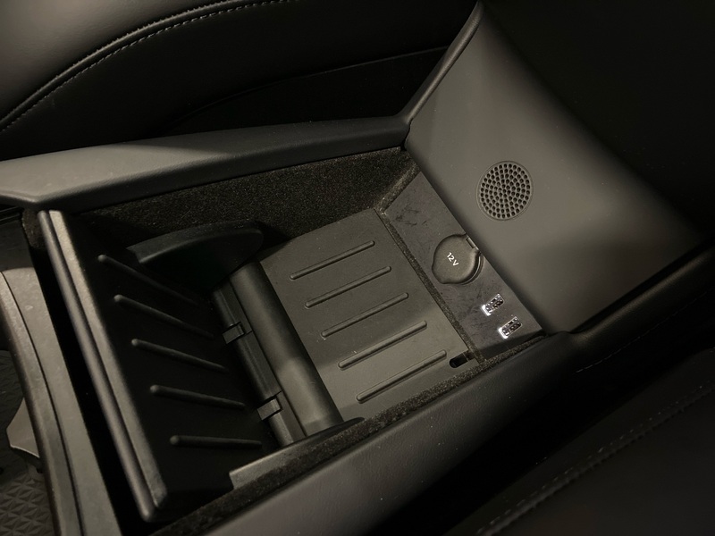 Tesla Model X vaihtoauto