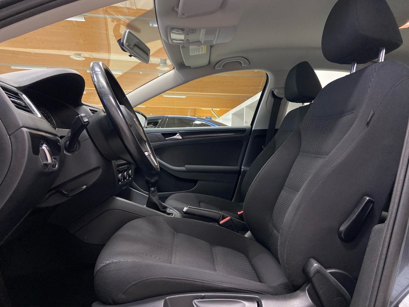 Volkswagen Jetta vaihtoauto