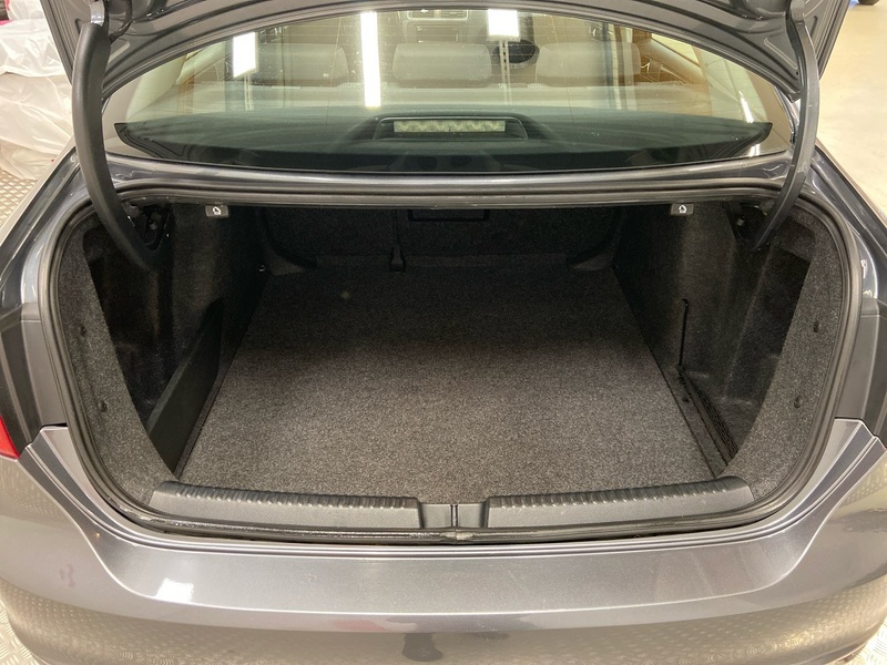 Volkswagen Jetta vaihtoauto