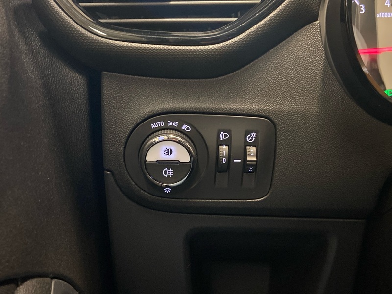 Opel Crossland X vaihtoauto