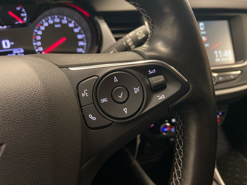 Opel Crossland X vaihtoauto